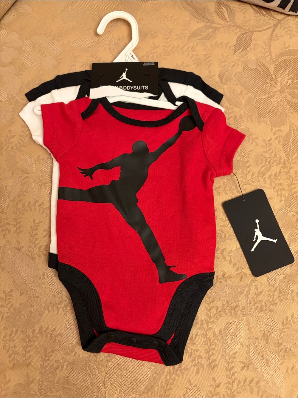 Nike Jordan Baby Bodysuit 3-Pack 3M Chicago Bulls NBA Jumpman Red Black NEW